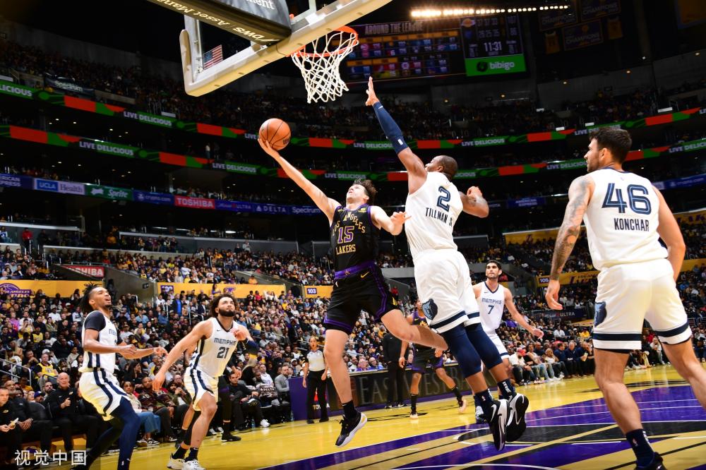 的女性裁判 的女性裁判